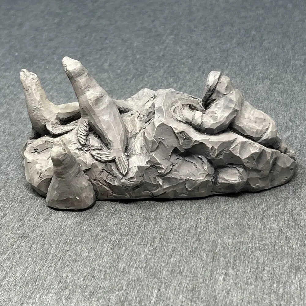 VTG ACE Alaska Glacial Ice Age Sculpture Hand Crafted Eskimo Hunting Seals 6 In